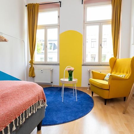 Fullhouse - Halle - Paulus Apartment - Nespresso Bagian luar foto